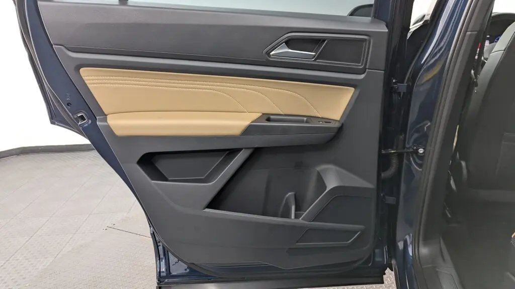 Florida Fine Cars - Used VOLKSWAGEN ATLAS CROSS SPORT 2021 MIAMI 2.0T SEL