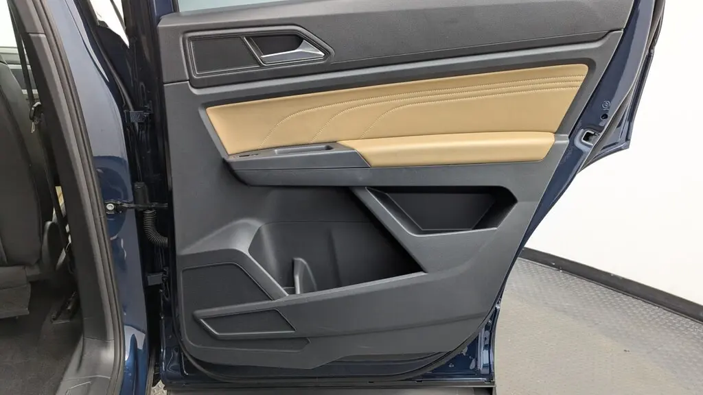 Florida Fine Cars - Used VOLKSWAGEN ATLAS CROSS SPORT 2021 MIAMI 2.0T SEL