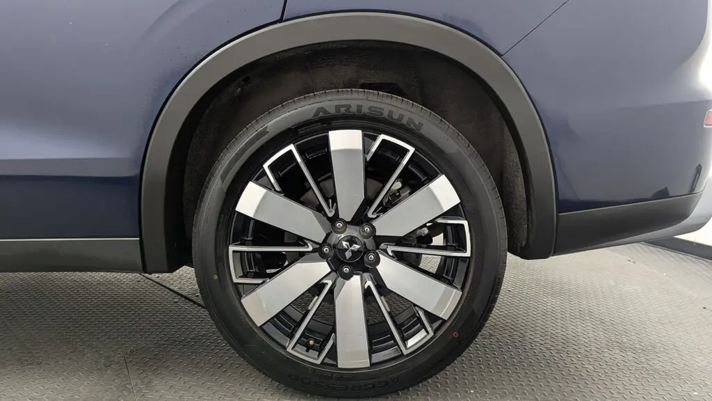 Florida Fine Cars - Used MITSUBISHI OUTLANDER 2025 MIAMI SE