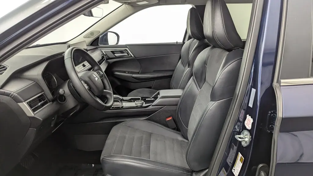 Florida Fine Cars - Used MITSUBISHI OUTLANDER 2025 MIAMI SE