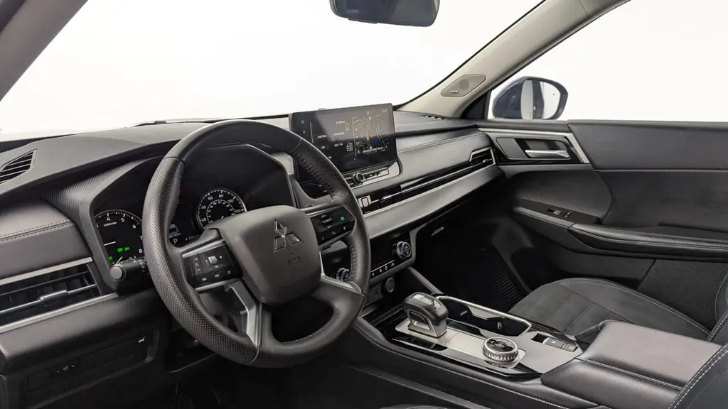 Florida Fine Cars - Used MITSUBISHI OUTLANDER 2025 MIAMI SE