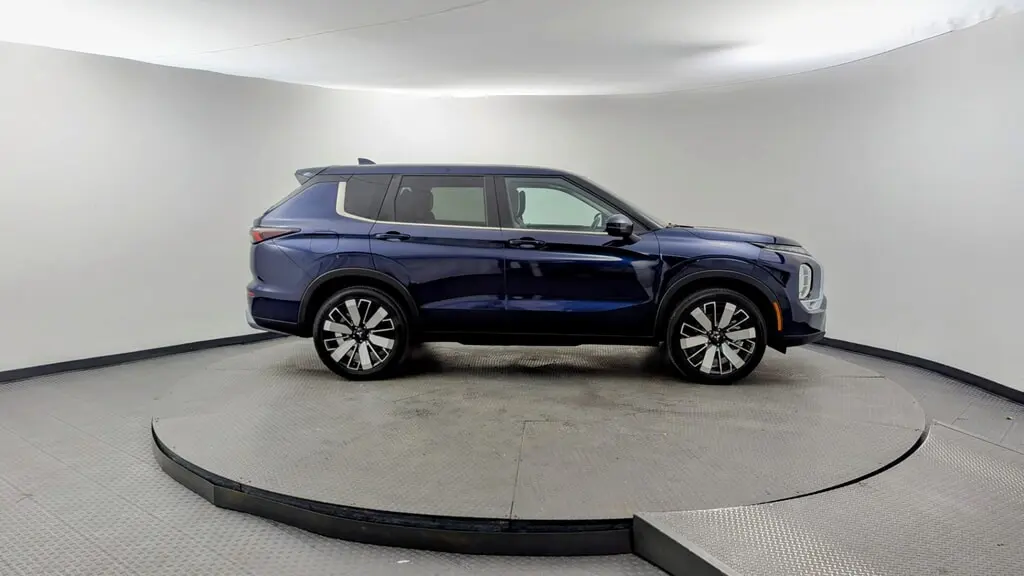 Florida Fine Cars - Used MITSUBISHI OUTLANDER 2025 MIAMI SE