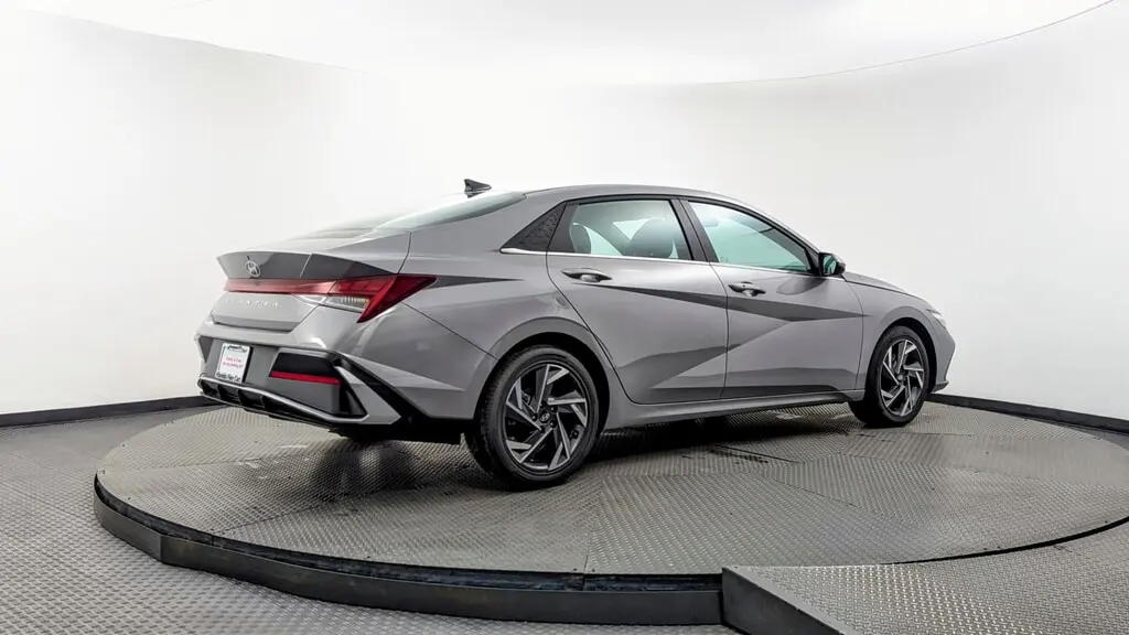 Florida Fine Cars - Used HYUNDAI ELANTRA 2025 MARGATE SEL CONVENIENCE