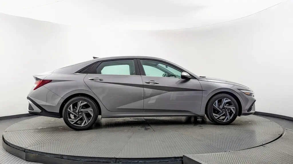 Florida Fine Cars - Used HYUNDAI ELANTRA 2025 MARGATE SEL CONVENIENCE