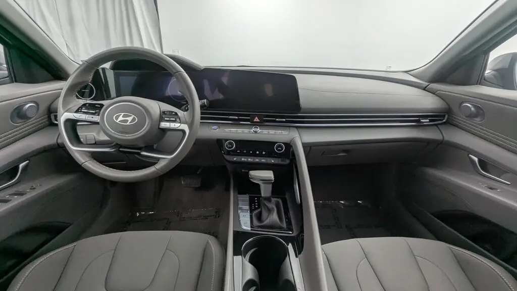 Florida Fine Cars - Used HYUNDAI ELANTRA 2025 MARGATE SEL CONVENIENCE