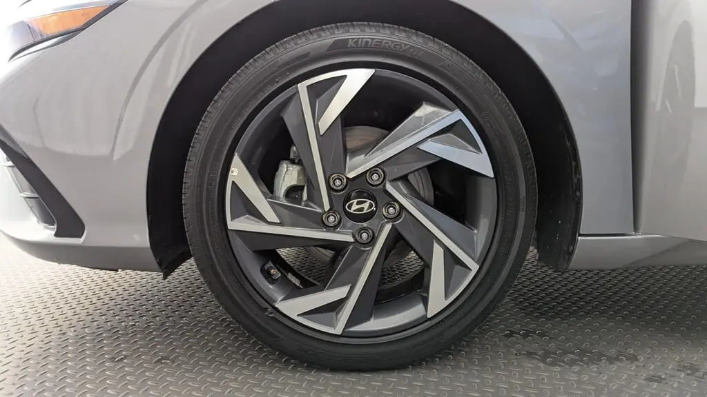 Florida Fine Cars - Used HYUNDAI ELANTRA 2025 MARGATE SEL CONVENIENCE