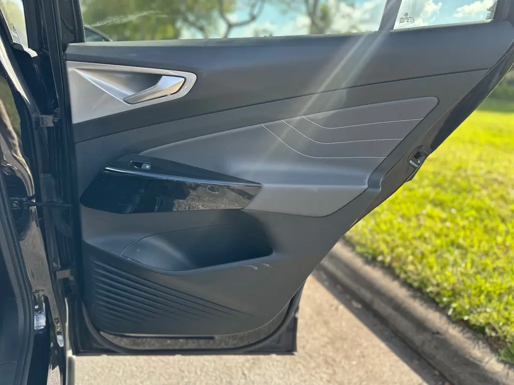 Florida Fine Cars - Used VOLKSWAGEN ID.4 2023 MARGATE PRO S