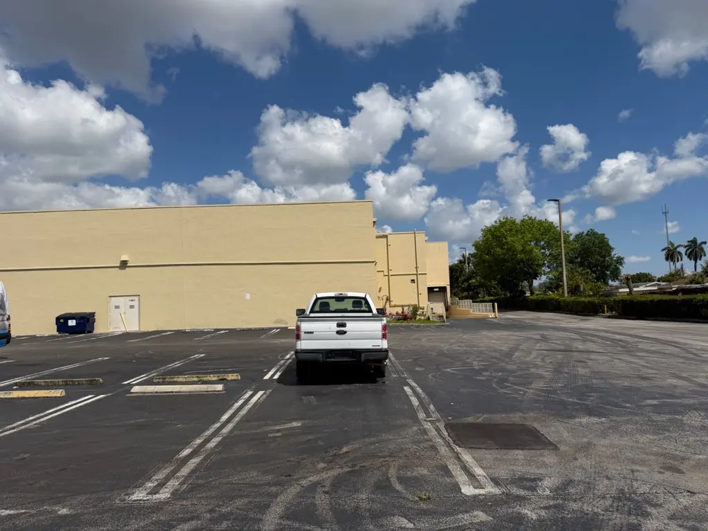 Florida Fine Cars - Used FORD F-150 2011 MIAMI XL