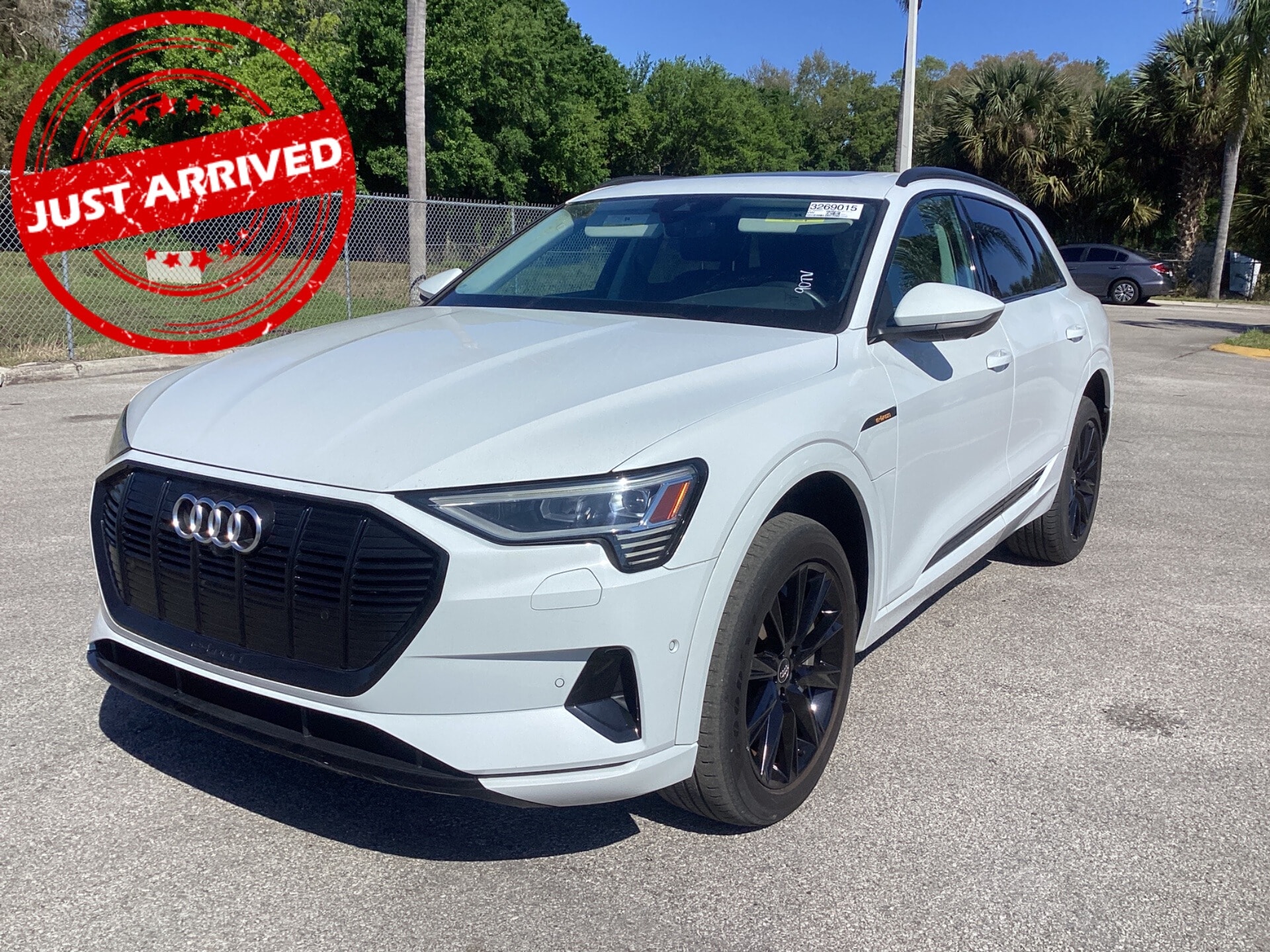 2021 Audi e-tron Premium