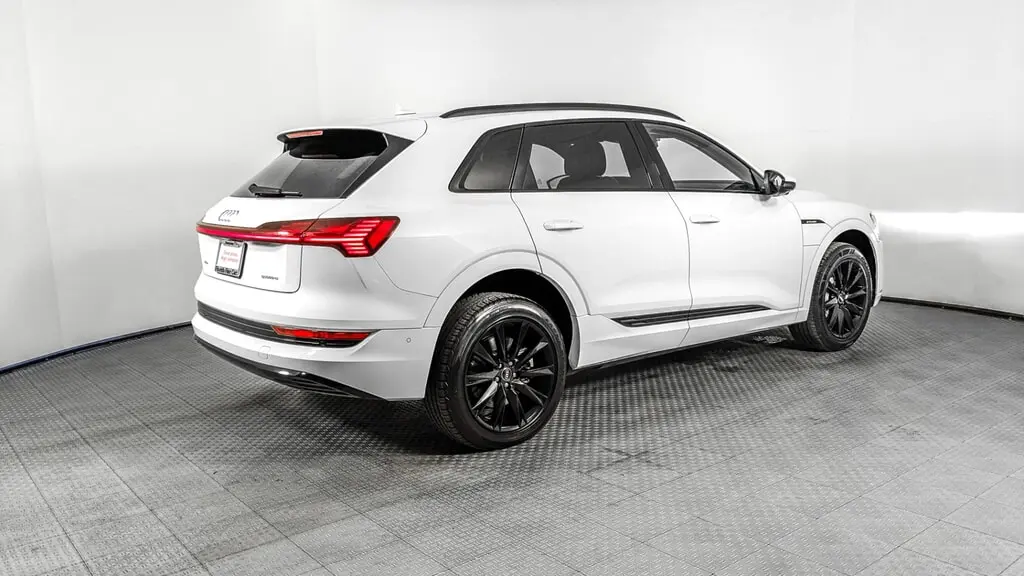 Florida Fine Cars - Used AUDI E-TRON 2021 ORLANDO PREMIUM