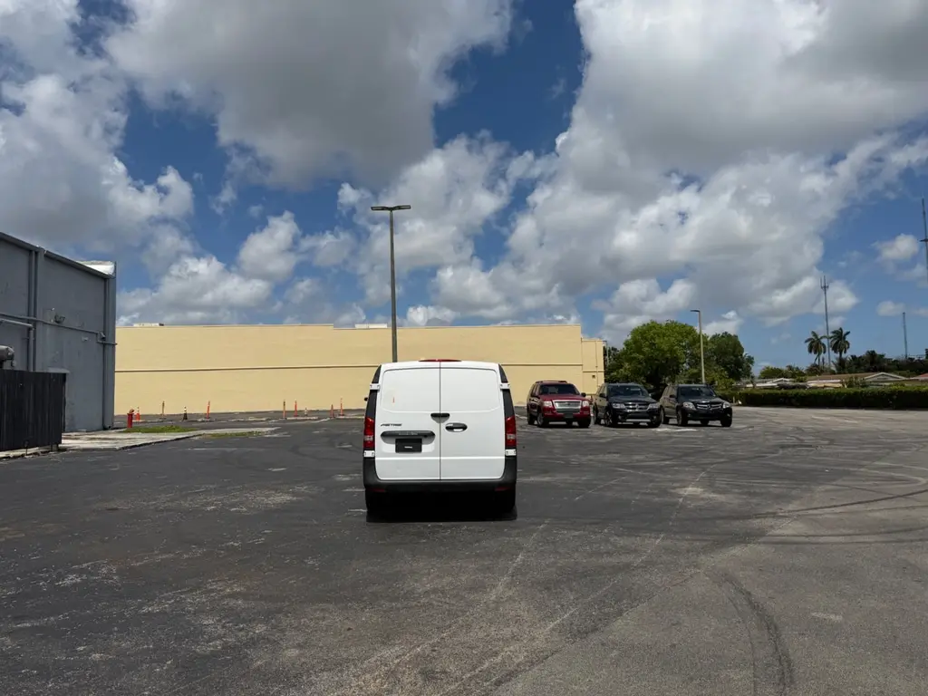 Florida Fine Cars - Used MERCEDES-BENZ METRIS 2021 MIAMI 