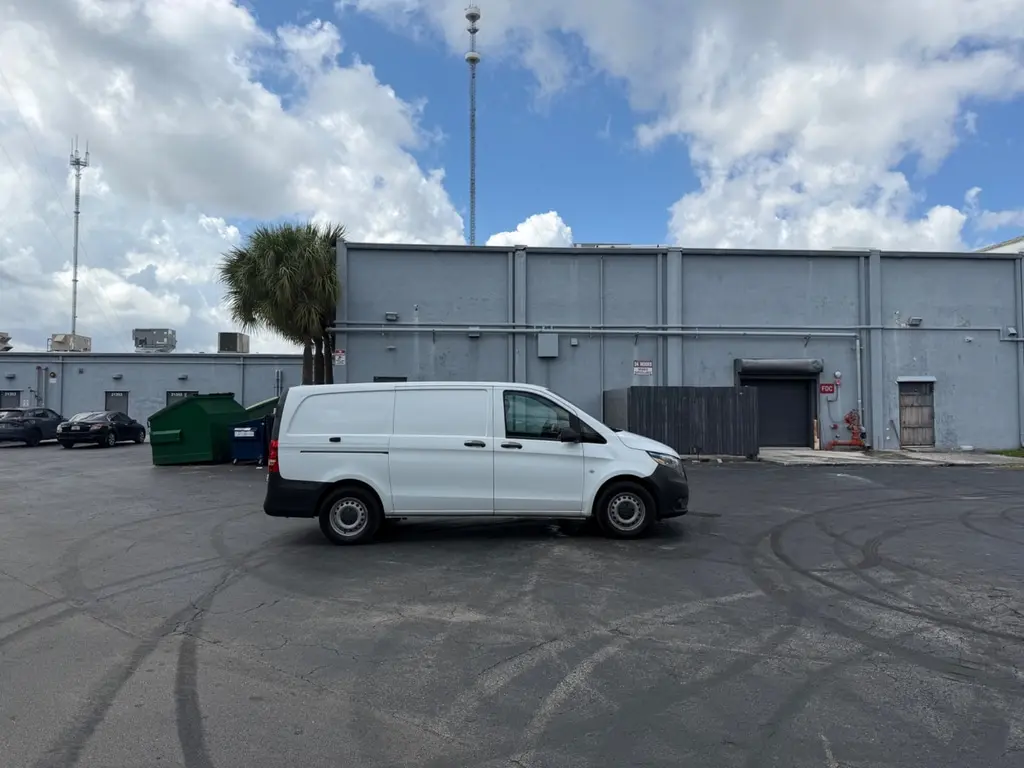 Florida Fine Cars - Used MERCEDES-BENZ METRIS 2021 MIAMI 