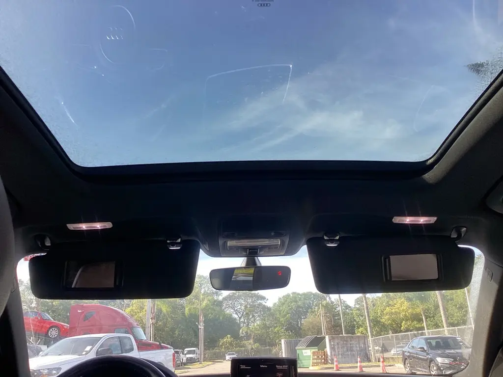 Florida Fine Cars - Used AUDI Q3 2018 ORLANDO SPORT PREMIUM