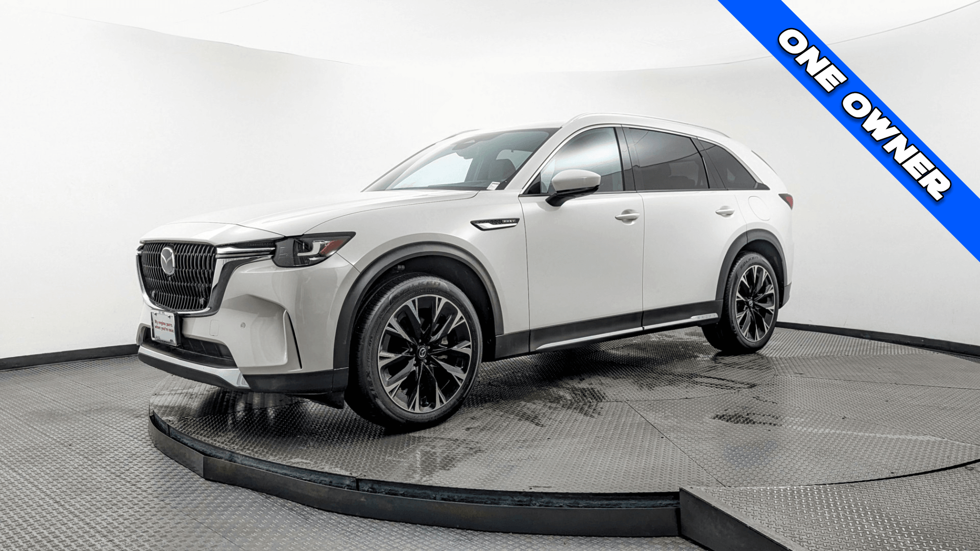 2024 Mazda CX-90 PHEV Premium Plus Package's photo