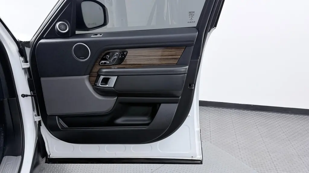 Florida Fine Cars - Used LAND ROVER RANGE ROVER 2018 WEST PALM HSE