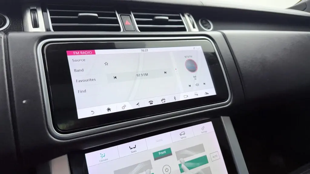 Florida Fine Cars - Used LAND ROVER RANGE ROVER 2018 WEST PALM HSE