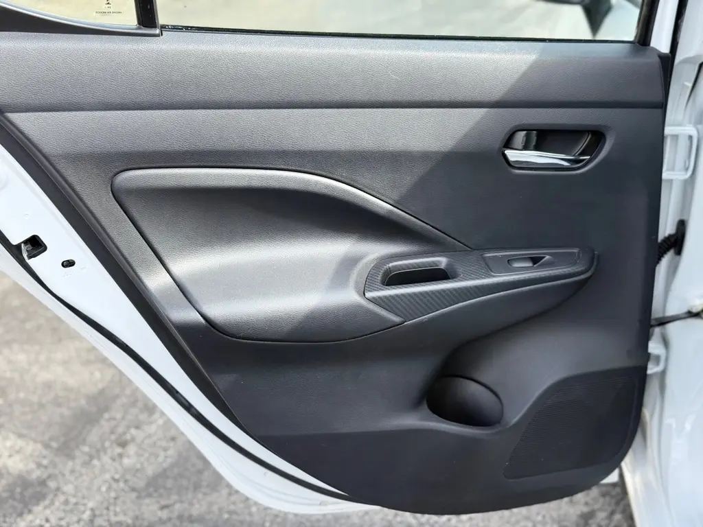 Florida Fine Cars - Used NISSAN VERSA 2025 MARGATE SV