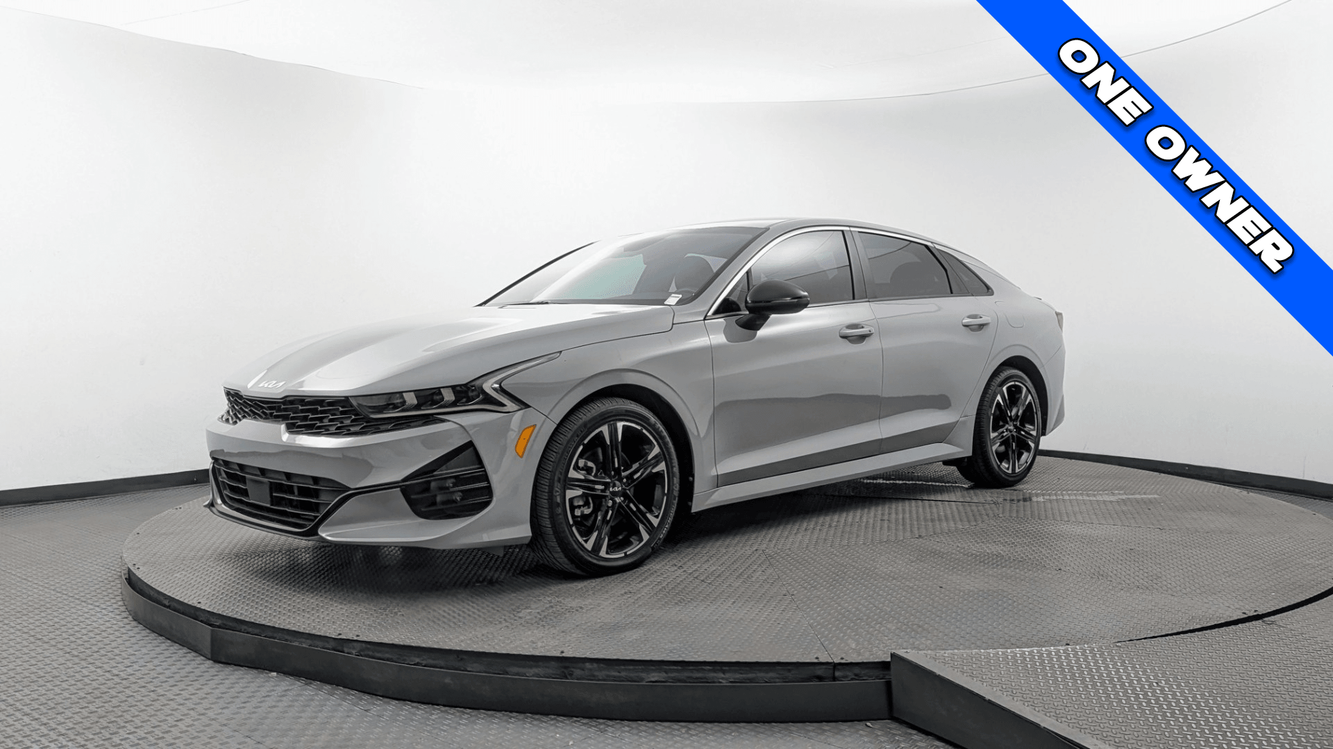 2023 Kia Optima GT-Line FWD's photo