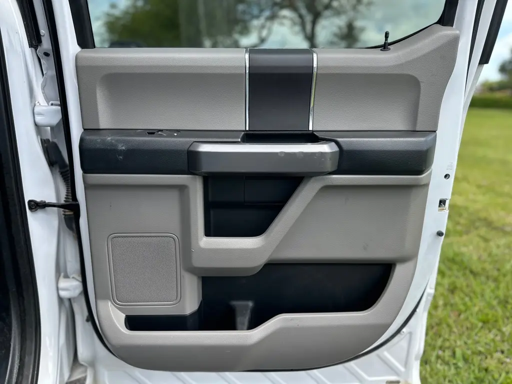 Florida Fine Cars - Used FORD F-150 2019 MIAMI XLT