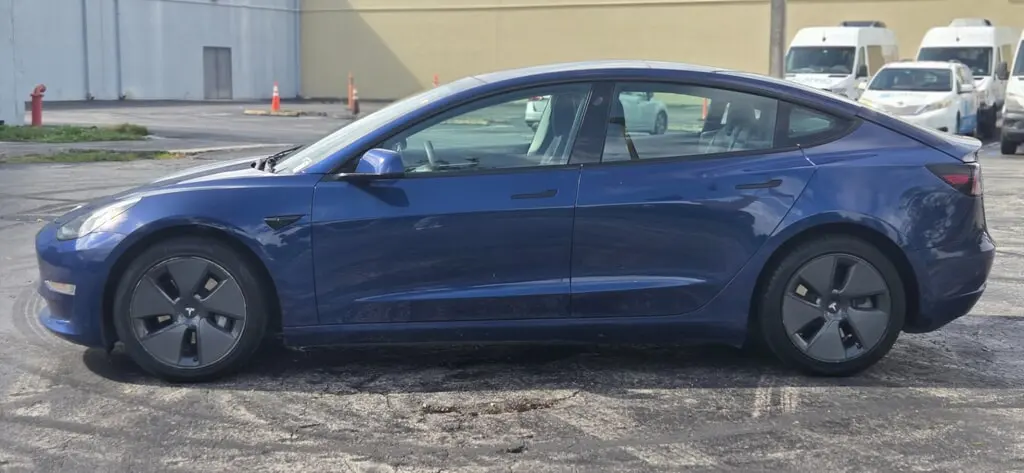 Florida Fine Cars - Used TESLA MODEL 3 2022 MIAMI LONG RANGE