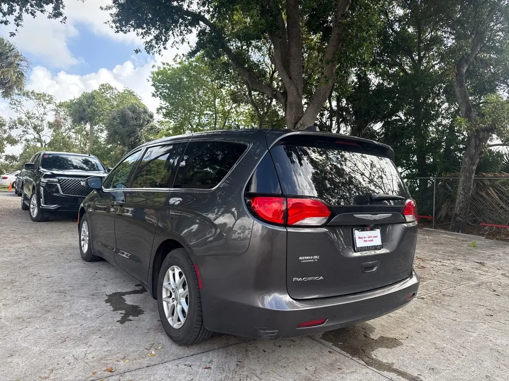 Florida Fine Cars - Used CHRYSLER PACIFICA 2017 WEST PALM TOURING