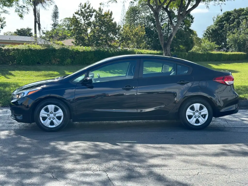 Florida Fine Cars - Used KIA FORTE 2017 MARGATE LX