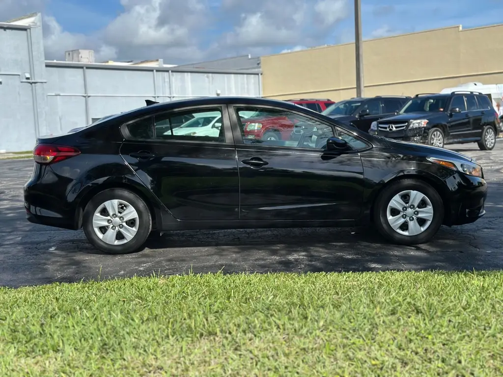 Florida Fine Cars - Used KIA FORTE 2017 MARGATE LX