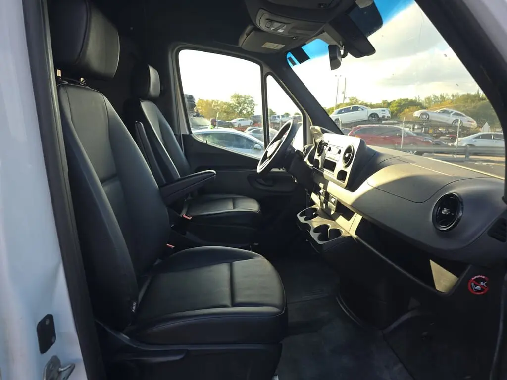 Florida Fine Cars - Used MERCEDES-BENZ SPRINTER 2021 MIAMI 2500 Cargo 170" wb EXT HIGH ROOF