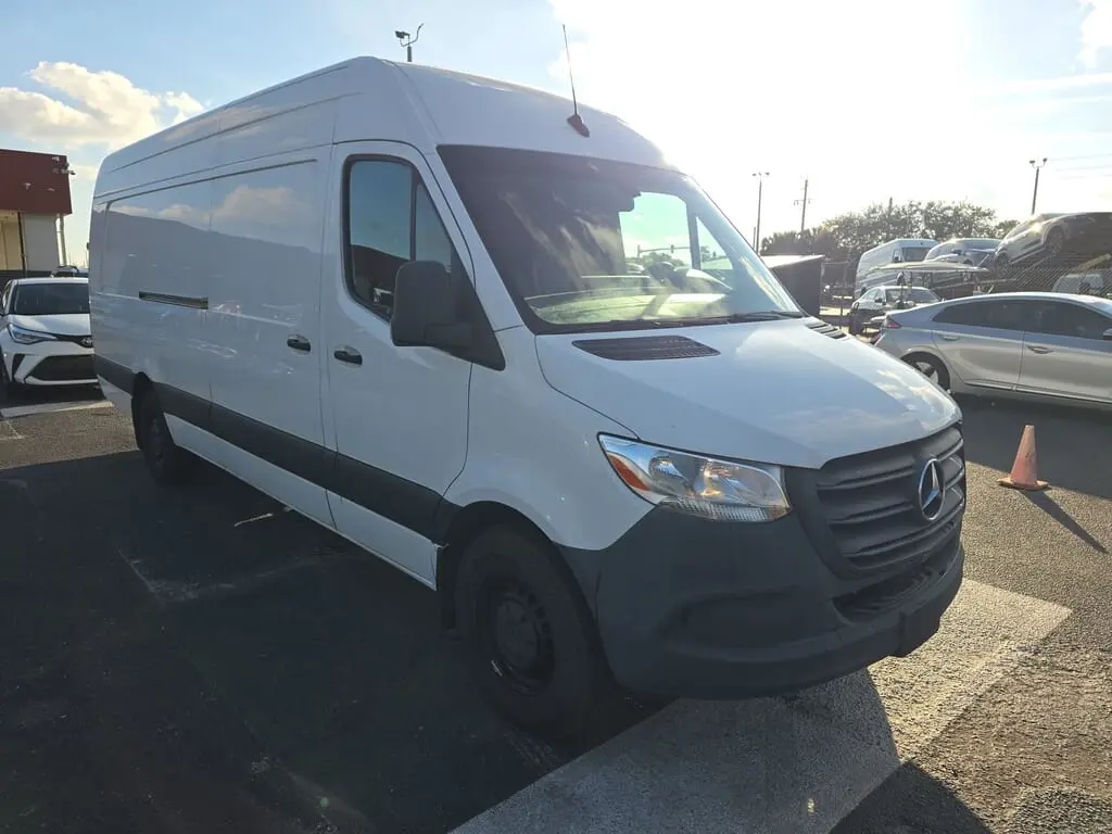 Florida Fine Cars - Used MERCEDES-BENZ SPRINTER 2021 MIAMI 2500 Cargo 170" wb EXT HIGH ROOF