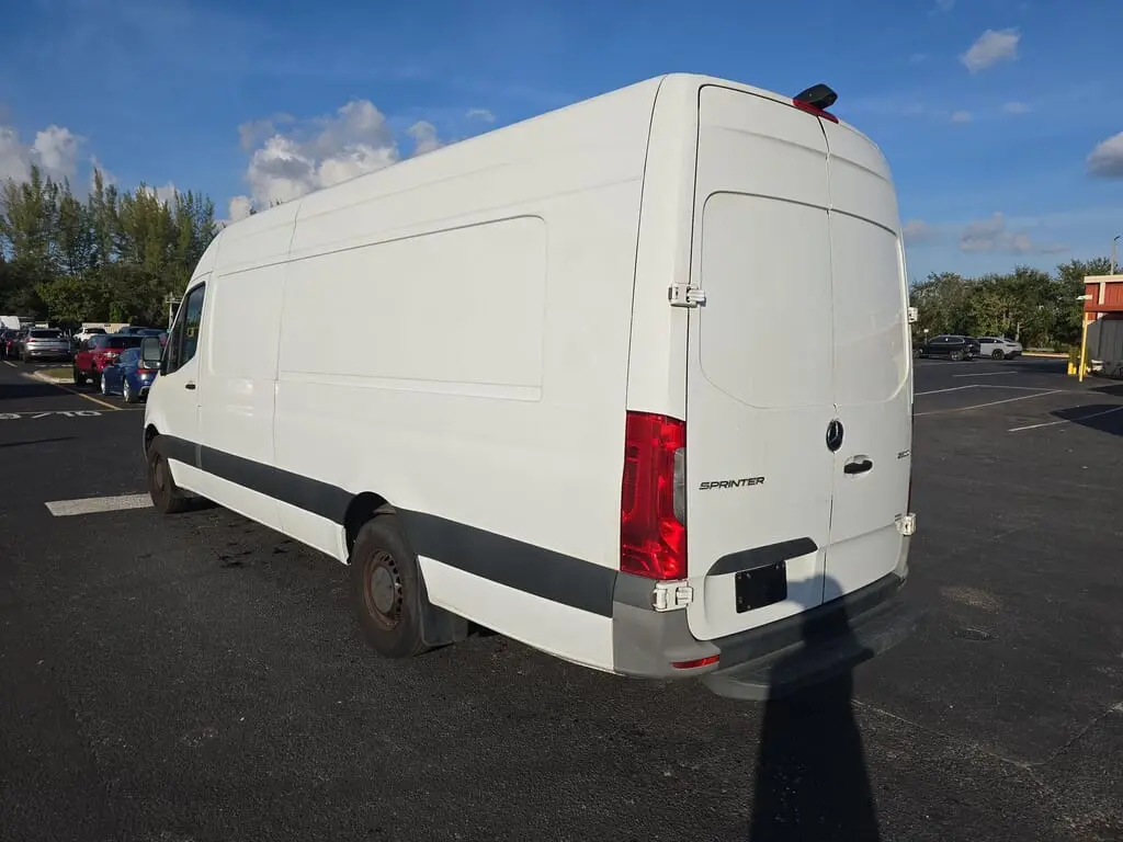 Florida Fine Cars - Used MERCEDES-BENZ SPRINTER 2021 MIAMI 2500 Cargo 170" wb EXT HIGH ROOF
