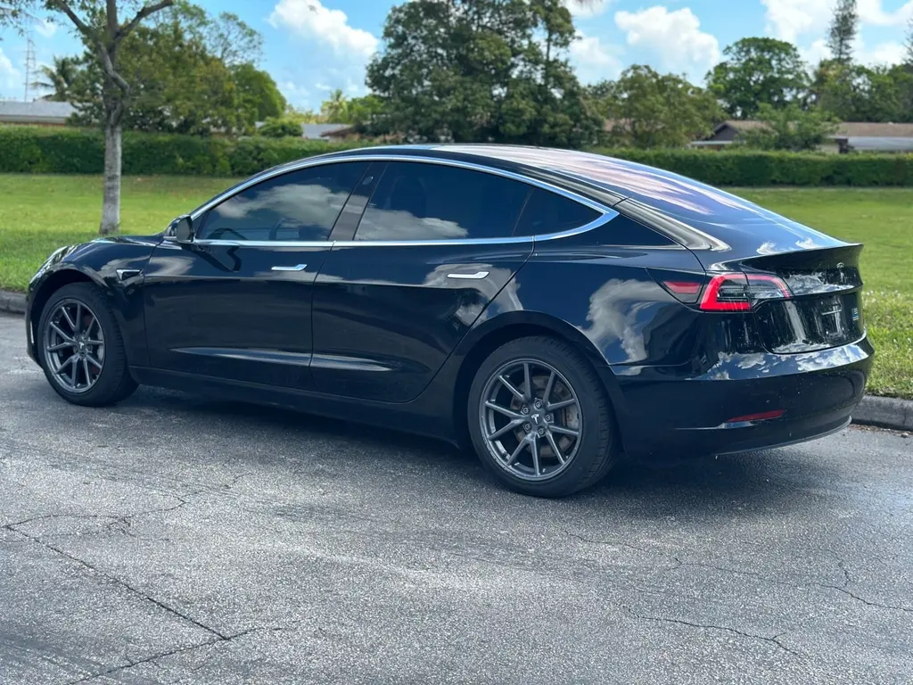 Florida Fine Cars - Used TESLA MODEL 3 2018 MIAMI LONG RANGE BATTERY