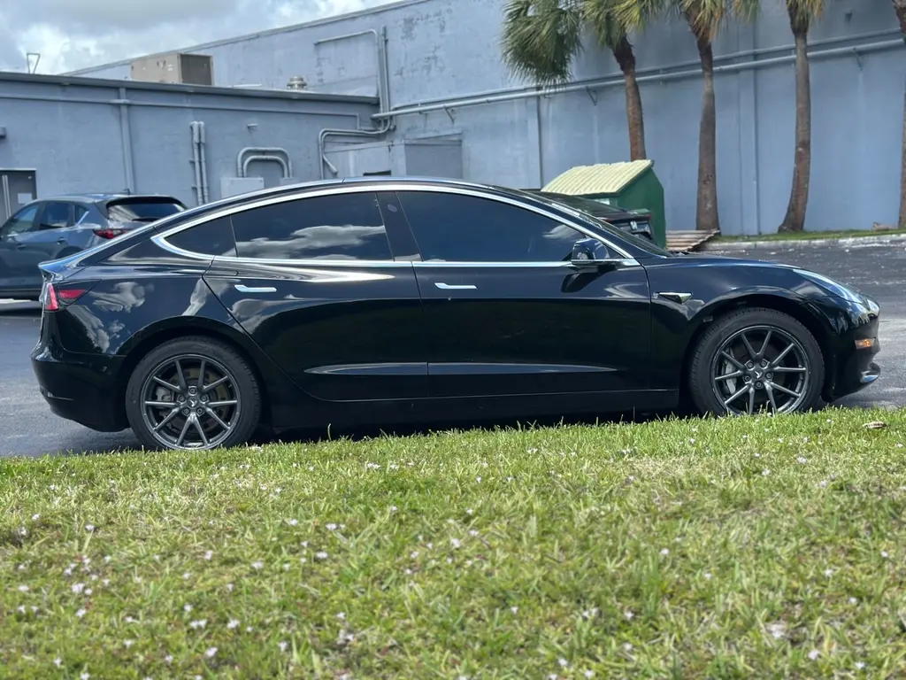 Florida Fine Cars - Used TESLA MODEL 3 2018 MIAMI LONG RANGE BATTERY