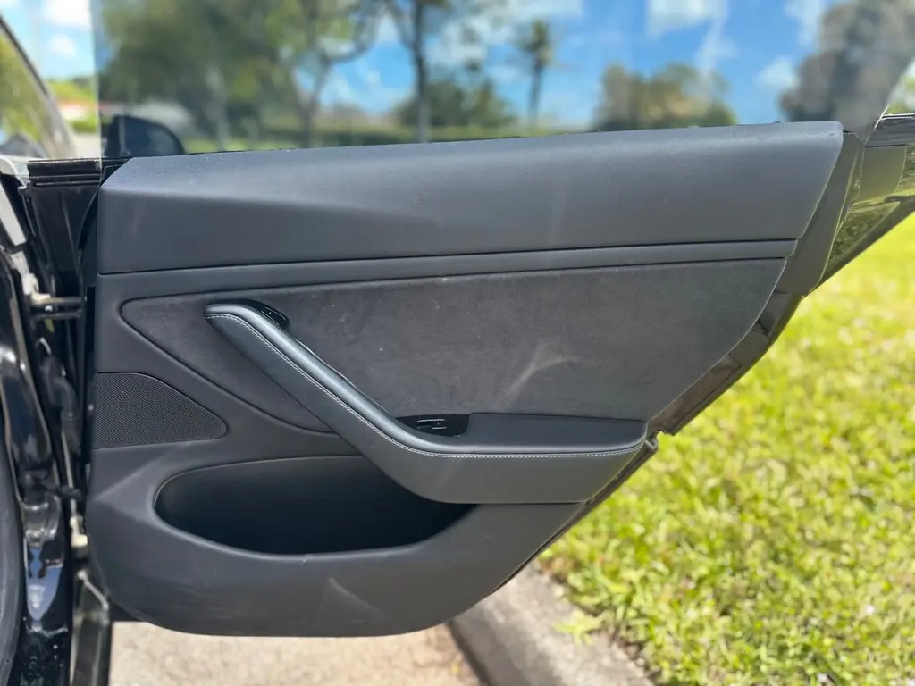 Florida Fine Cars - Used TESLA MODEL 3 2018 MIAMI LONG RANGE BATTERY