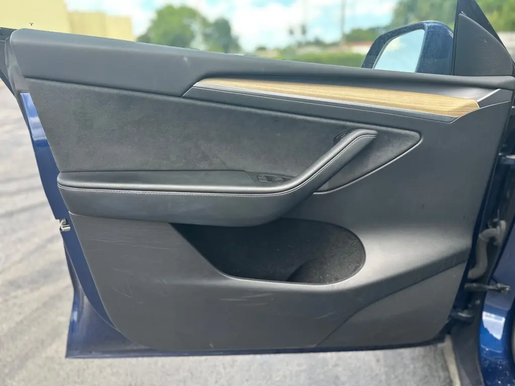 Florida Fine Cars - Used TESLA MODEL Y 2023 MIAMI LONG RANGE
