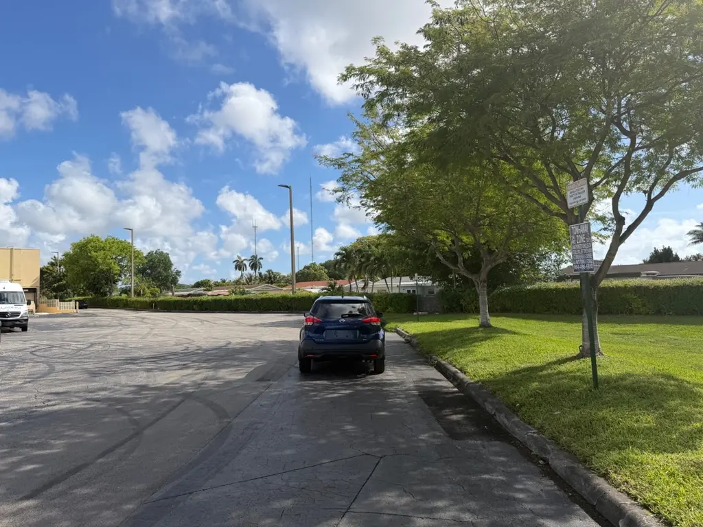 Florida Fine Cars - Used NISSAN KICKS 2018 MIAMI SV