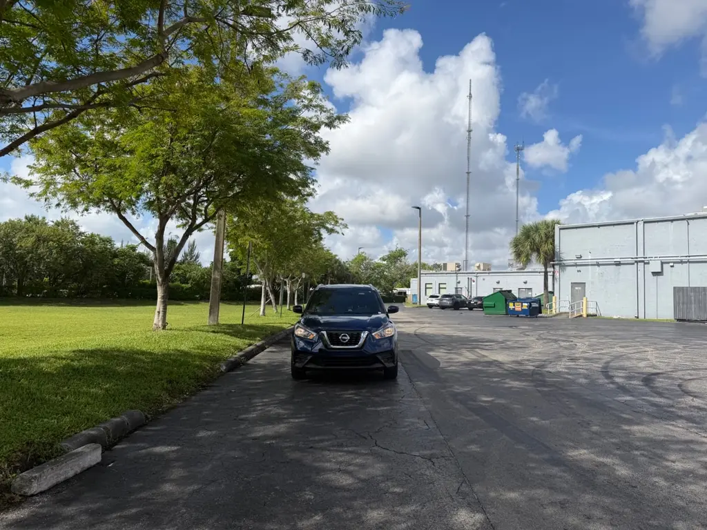 Florida Fine Cars - Used NISSAN KICKS 2018 MIAMI SV