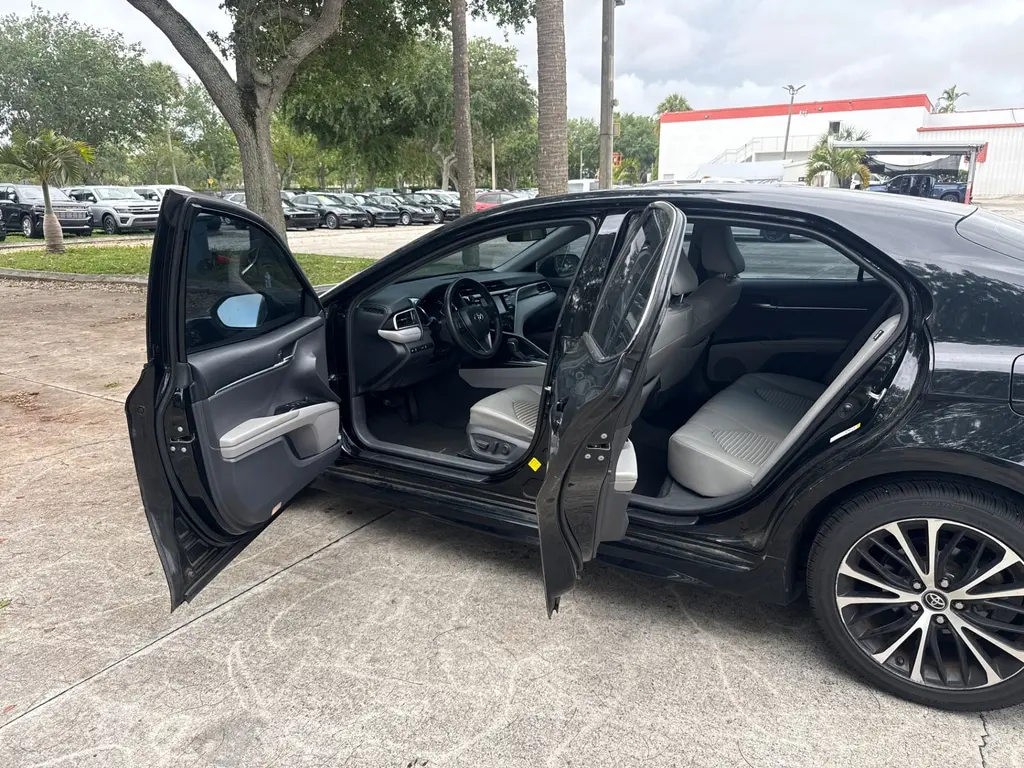 Florida Fine Cars - Used TOYOTA CAMRY 2018 WEST PALM SE