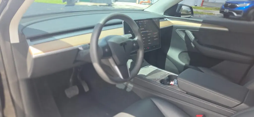 Florida Fine Cars - Used TESLA MODEL Y 2023 MARGATE LONG RANGE