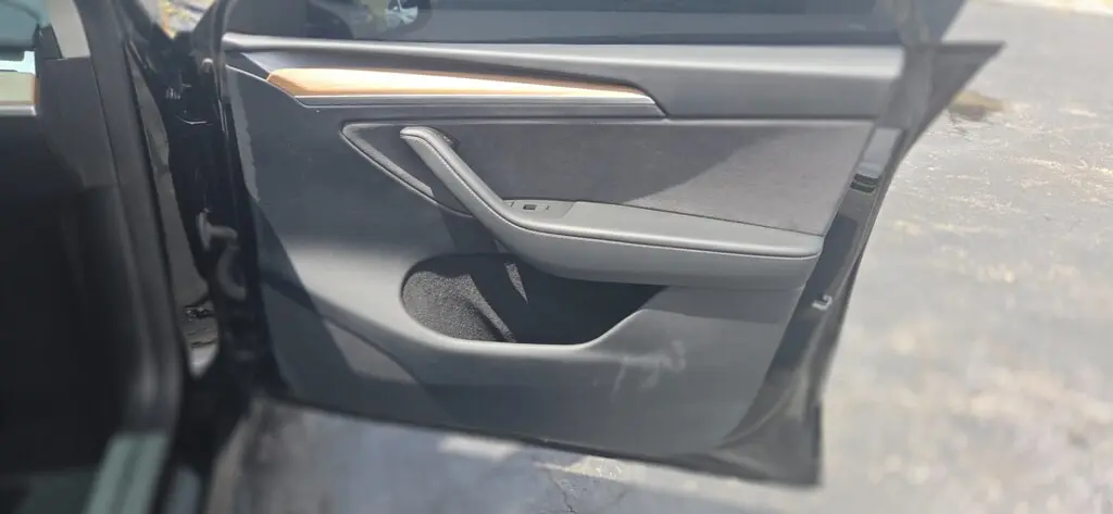 Florida Fine Cars - Used TESLA MODEL Y 2023 MARGATE LONG RANGE