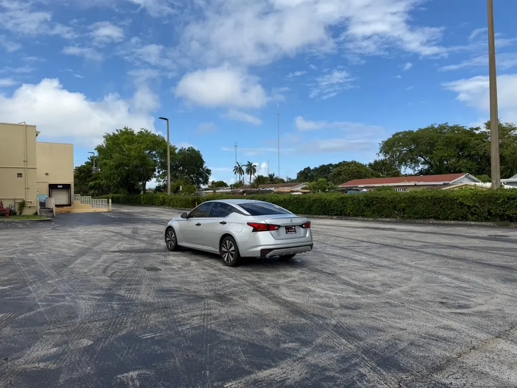 Florida Fine Cars - Used NISSAN ALTIMA 2021 MIAMI 2.5 SV