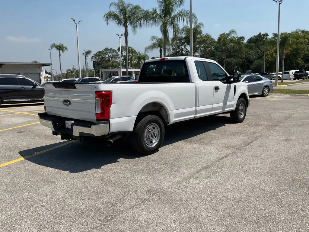Florida Fine Cars - Used FORD SUPER DUTY F-250 SRW 2017 ORLANDO XL 