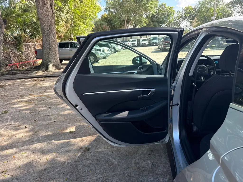Florida Fine Cars - Used HYUNDAI SONATA HYBRID 2026 WEST PALM BLUE