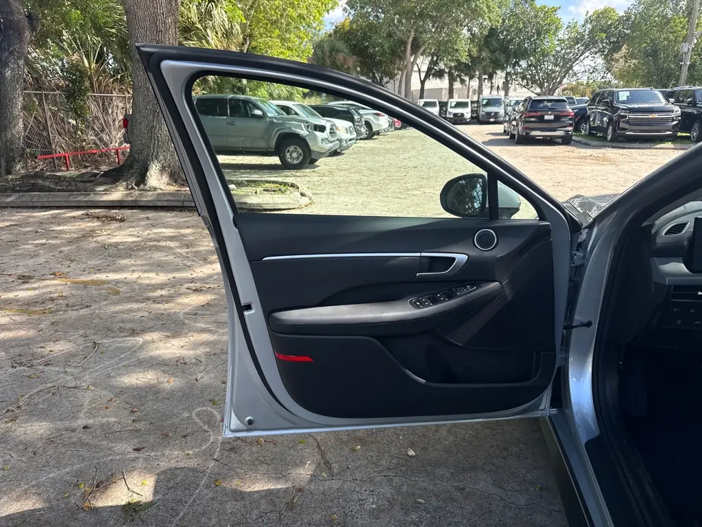 Florida Fine Cars - Used HYUNDAI SONATA HYBRID 2026 WEST PALM BLUE