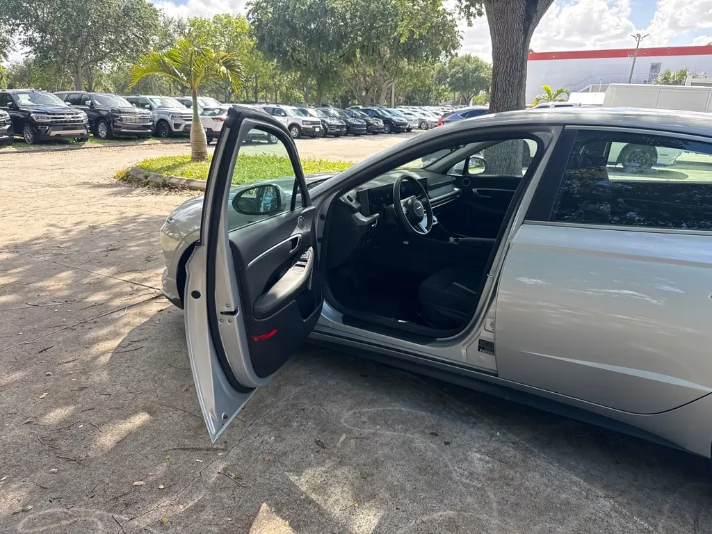 Florida Fine Cars - Used HYUNDAI SONATA HYBRID 2026 WEST PALM BLUE
