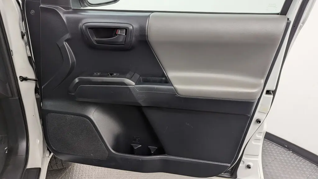 Florida Fine Cars - Used TOYOTA TACOMA 2018 MARGATE SR