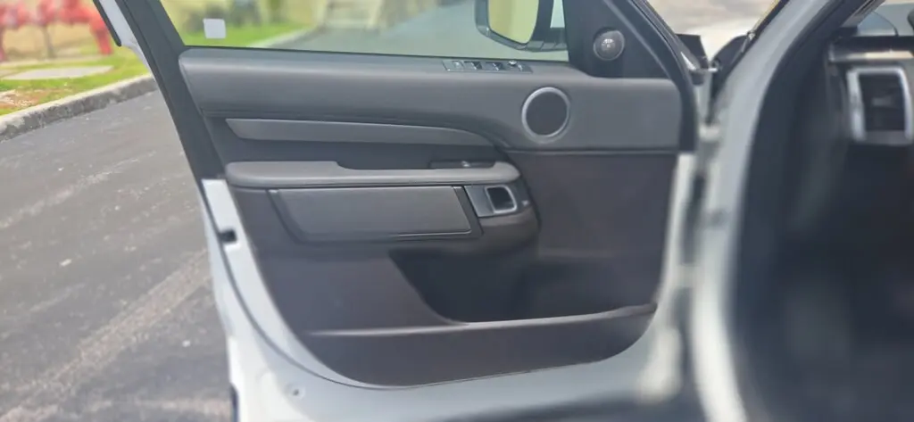 Florida Fine Cars - Used LAND ROVER DISCOVERY 2019 MIAMI SE