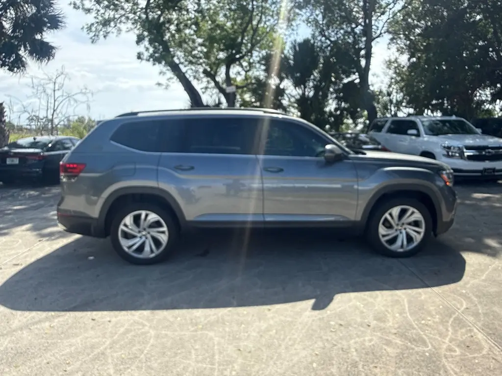 Florida Fine Cars - Used VOLKSWAGEN ATLAS 2021 WEST PALM 3.6L V6 SE W/TECHNOLOGY