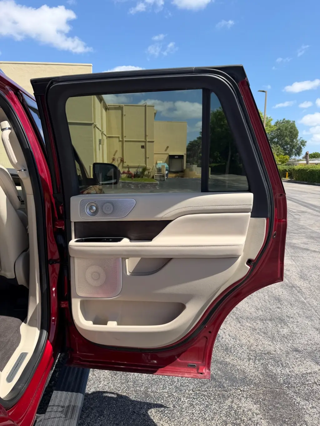 Florida Fine Cars - Used LINCOLN NAVIGATOR 2019 MARGATE RESERVE