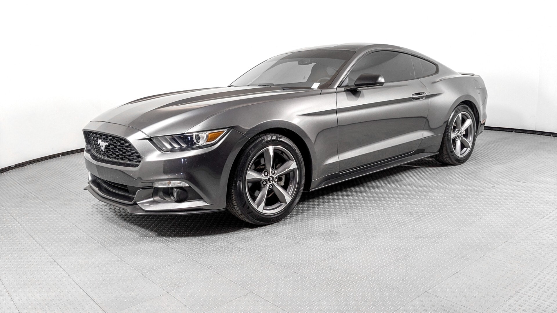2015 Ford Mustang V6