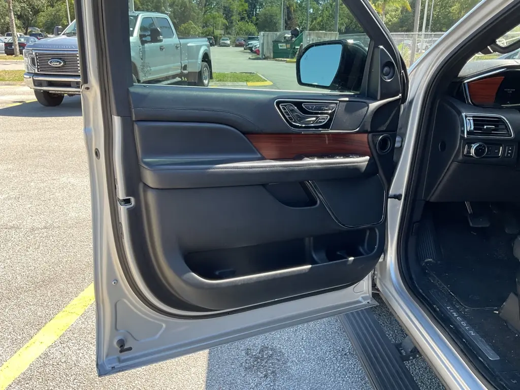 Florida Fine Cars - Used LINCOLN NAVIGATOR 2018 ORLANDO SELECT